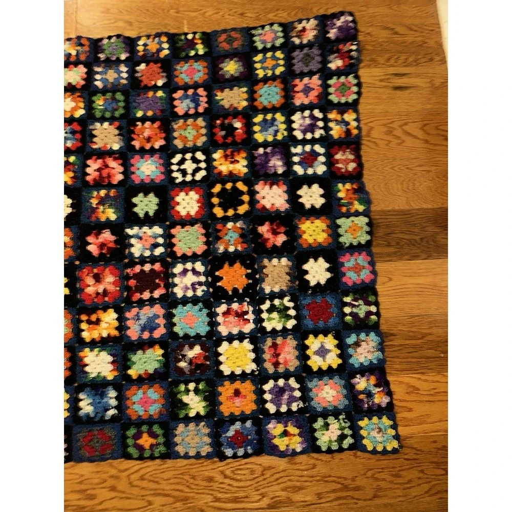 VTG 60's Colorful Granny Square Crochet Afghan Blanket Wool 41